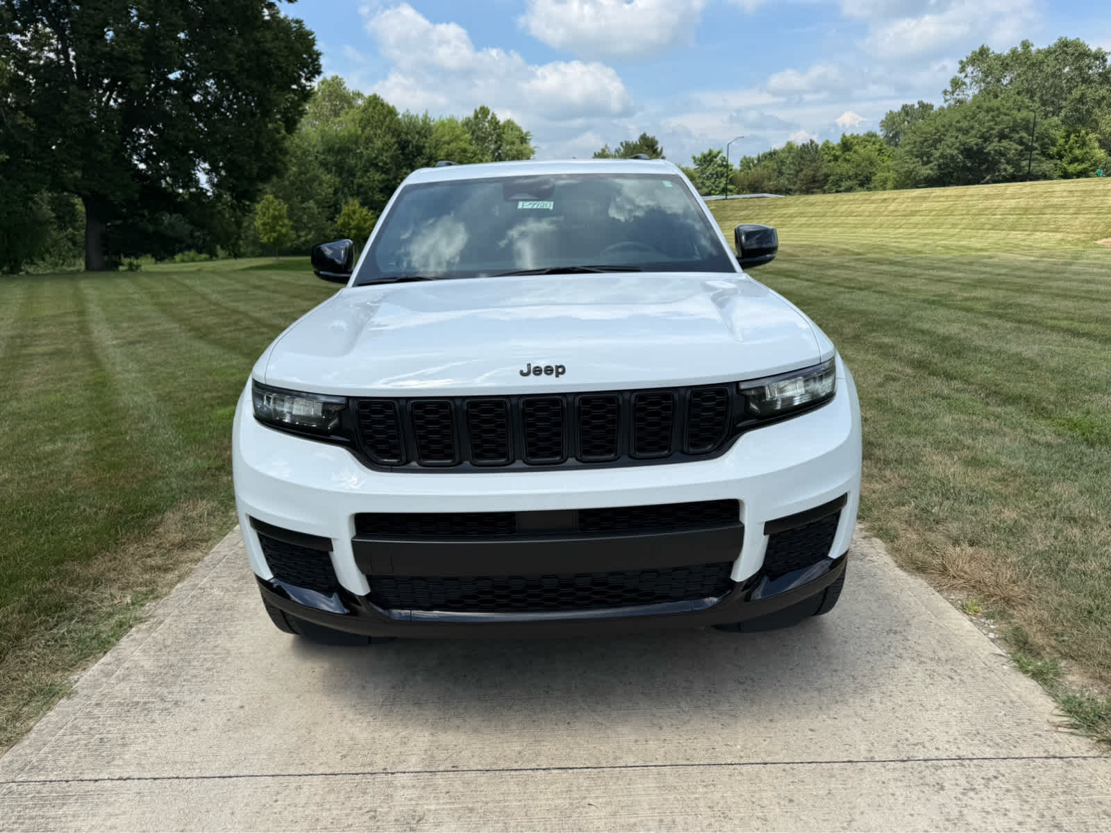 2023 Jeep Grand Cherokee L Altitude