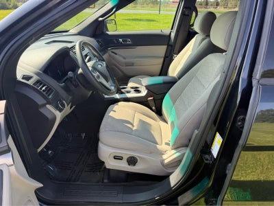 2014 Ford Explorer Base