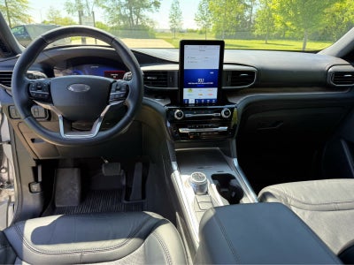 2022 Ford Explorer Platinum