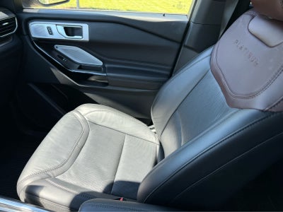 2022 Ford Explorer Platinum