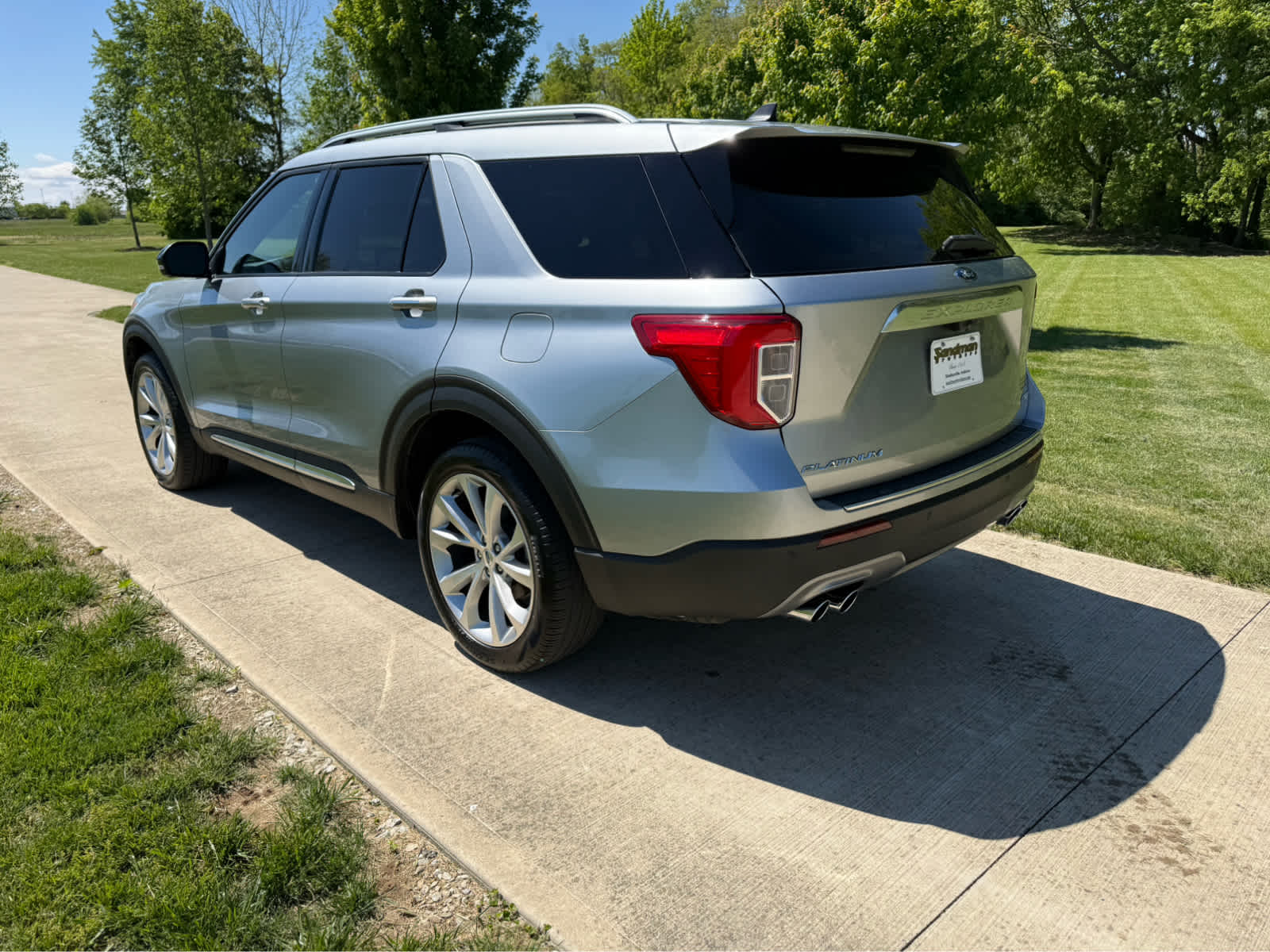 2022 Ford Explorer Platinum