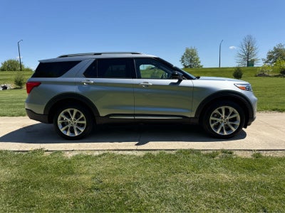 2022 Ford Explorer Platinum