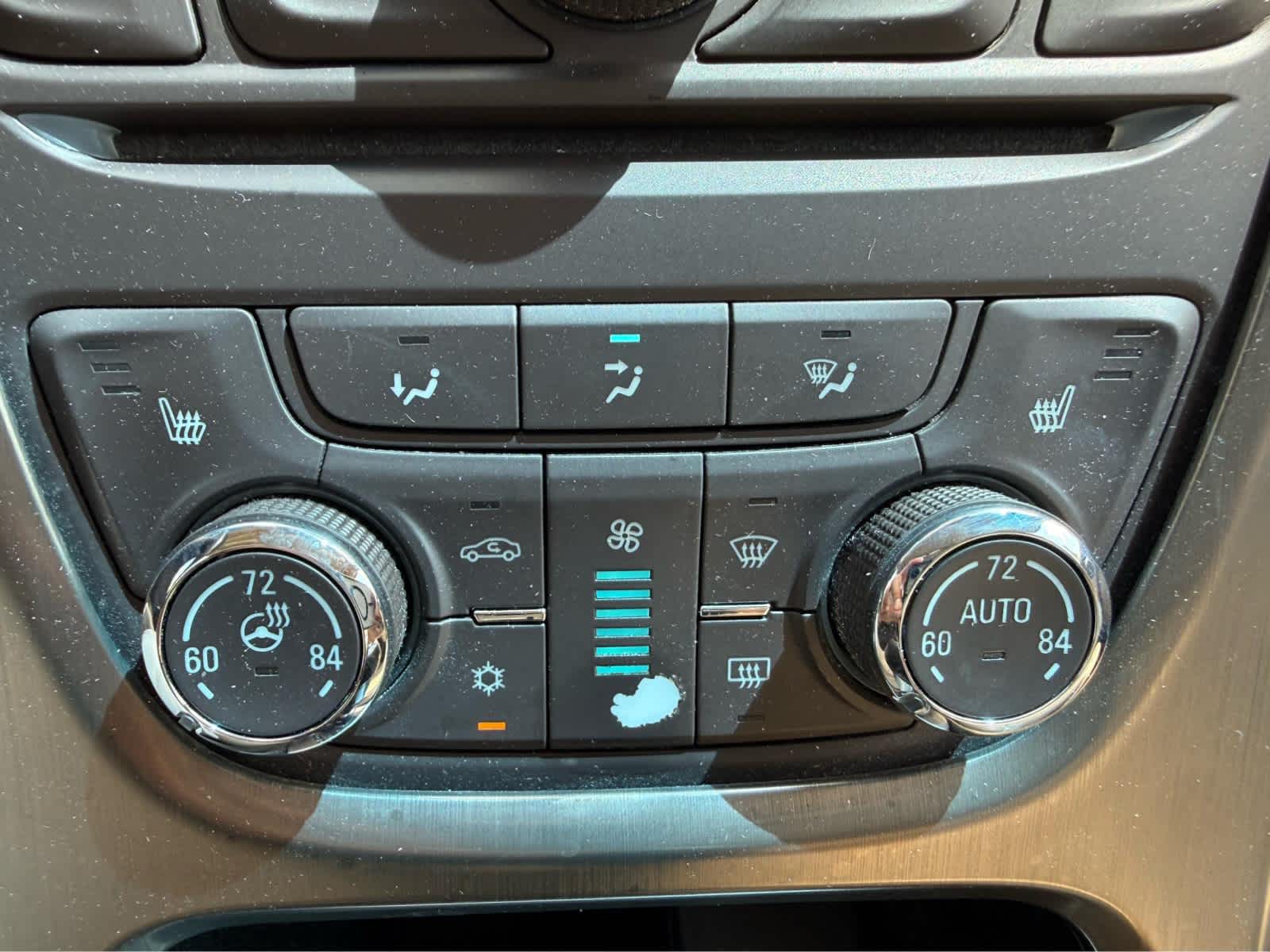 2012 Buick Verano Leather Group