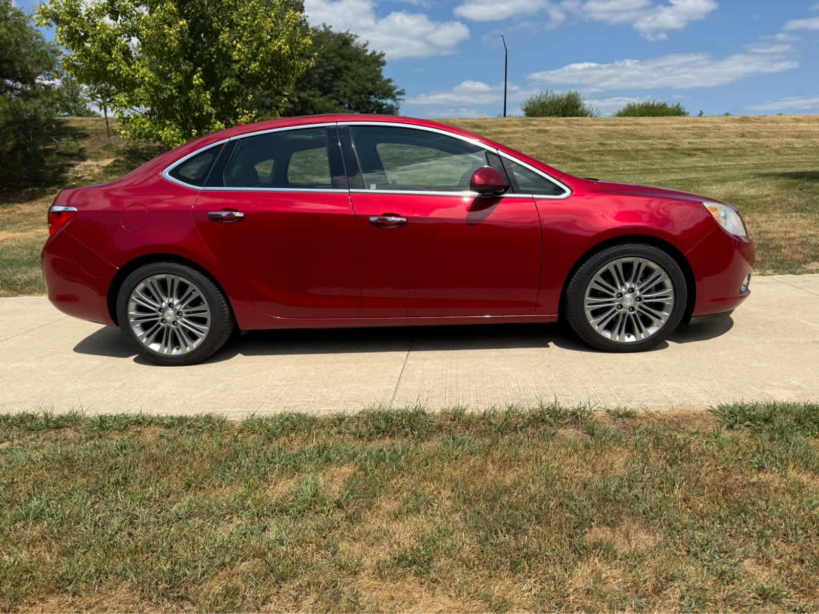 2012 Buick Verano Leather Group