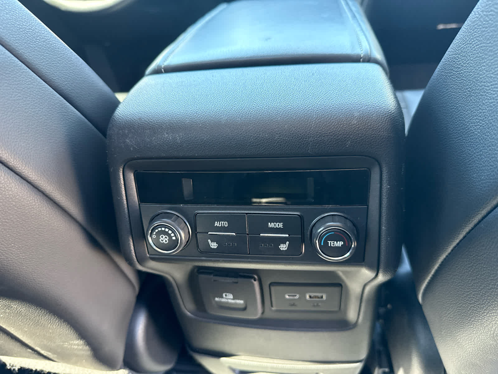 2020 GMC Acadia Denali