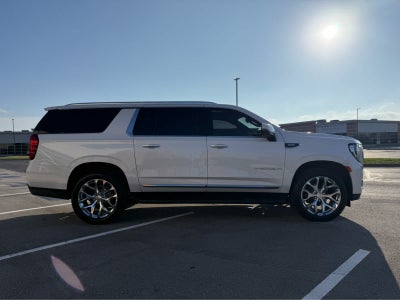 2021 GMC Yukon XL SLT