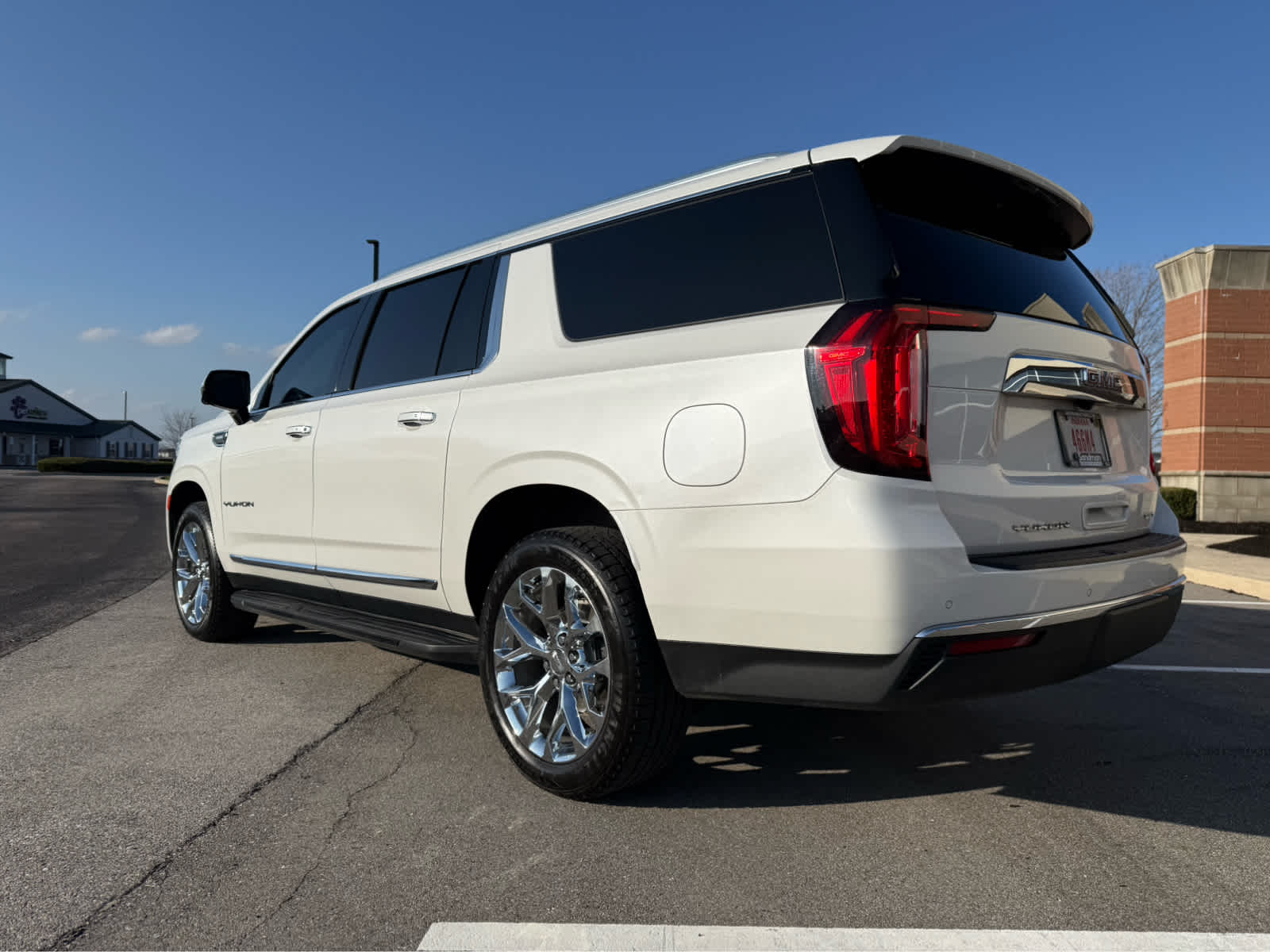 2021 GMC Yukon XL SLT