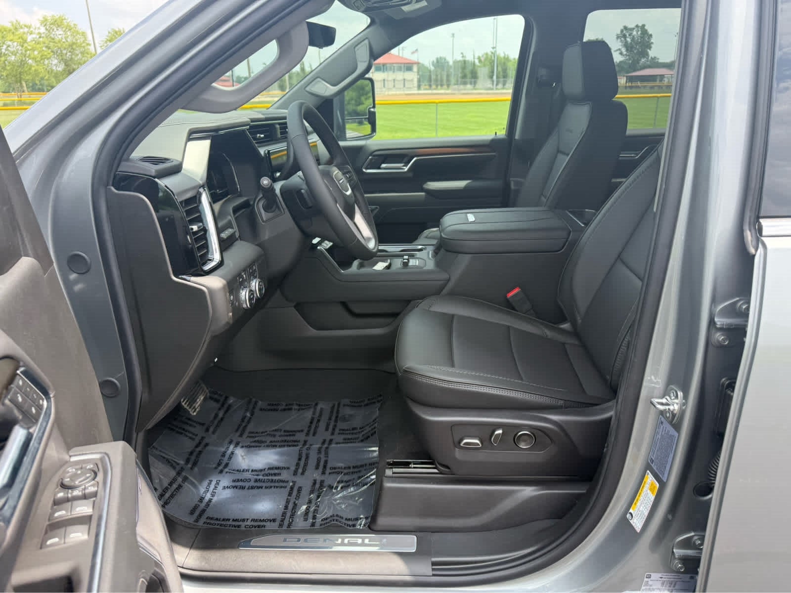 2025 GMC Sierra 3500 HD Denali