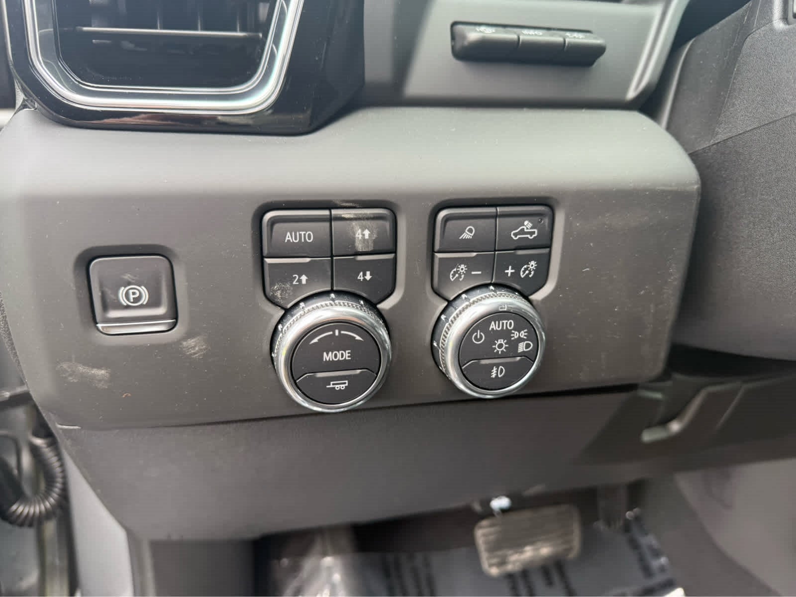 2025 GMC Sierra 3500 HD Denali