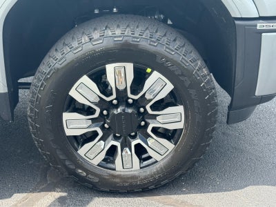 2025 GMC Sierra 3500 HD Denali