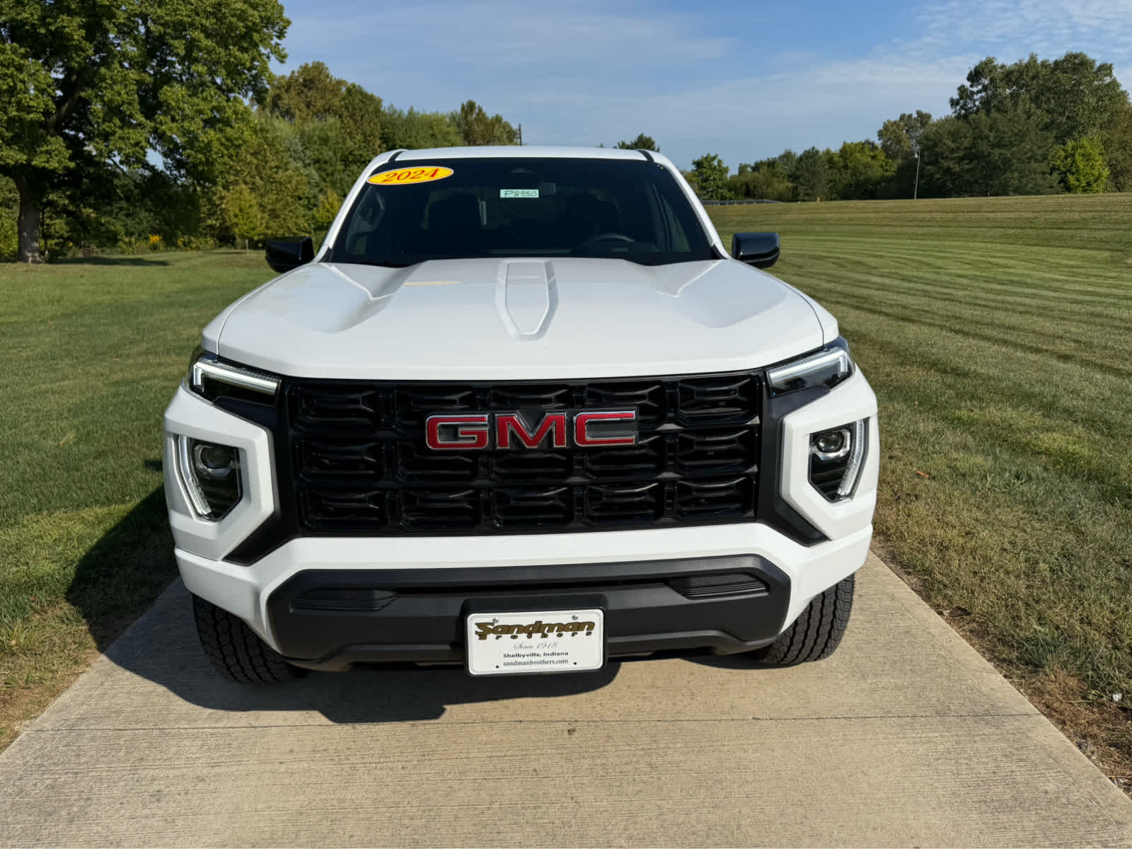 2024 GMC Canyon Elevation