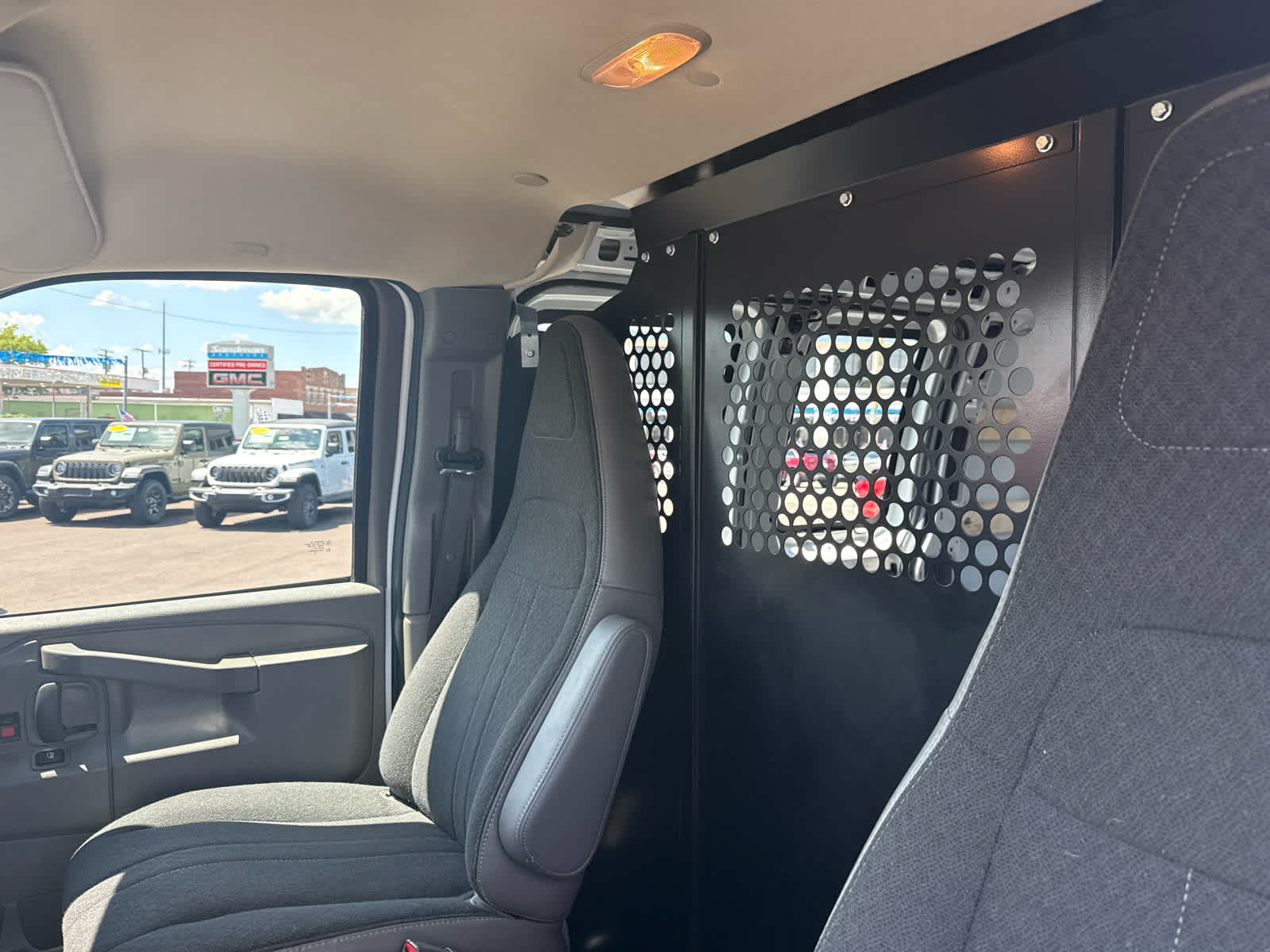 2024 GMC Savana Cargo 2500 Work Van