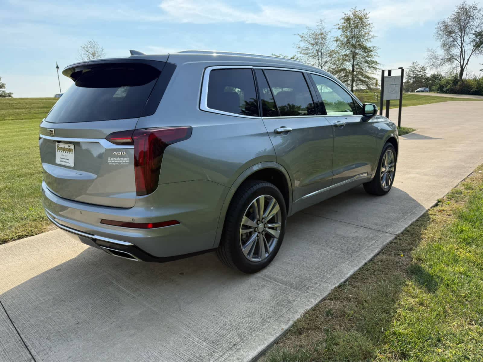 2025 Cadillac XT6 Premium Luxury