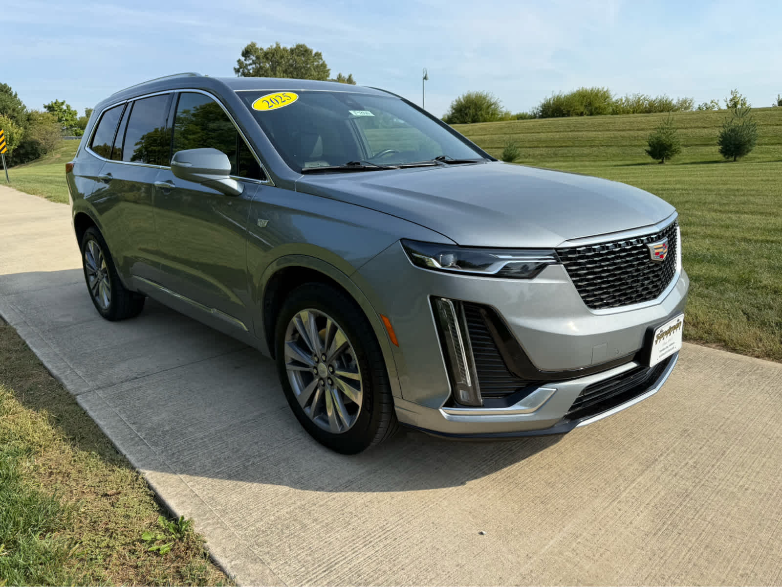 2025 Cadillac XT6 Premium Luxury
