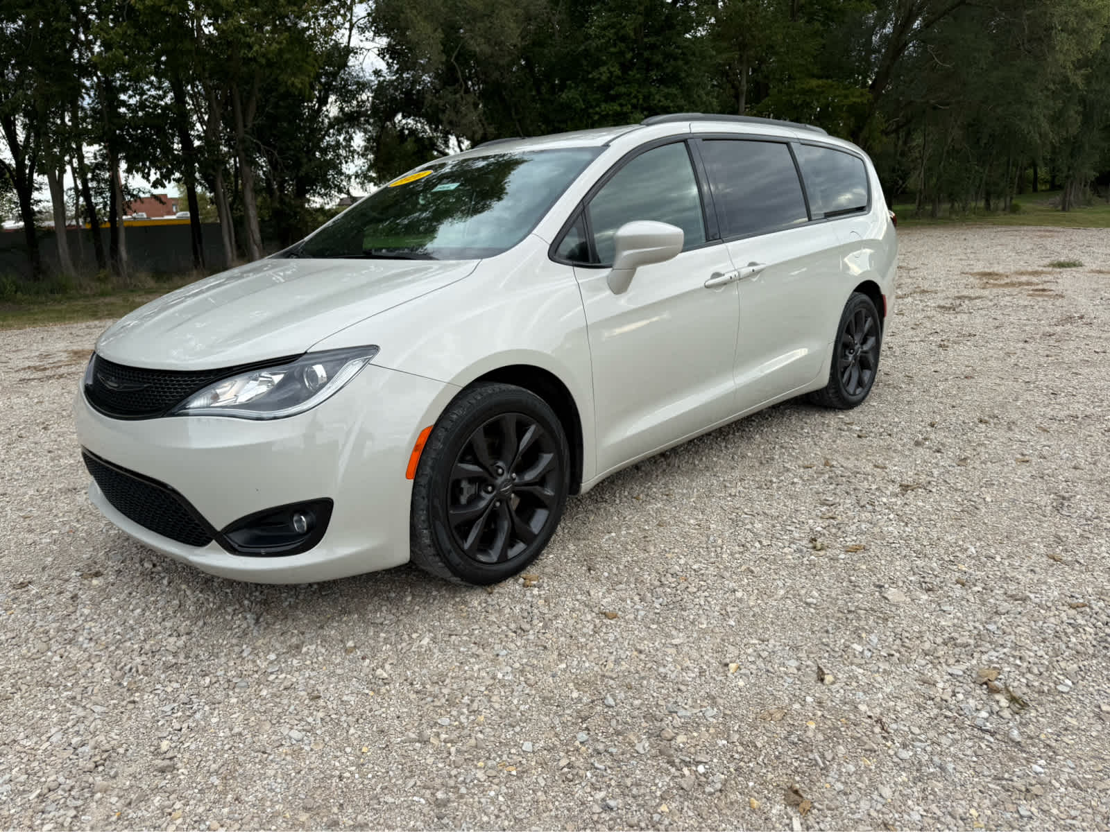 2020 Chrysler Pacifica Touring L