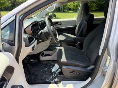 2018 Chrysler Pacifica Touring
