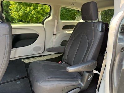2018 Chrysler Pacifica Touring