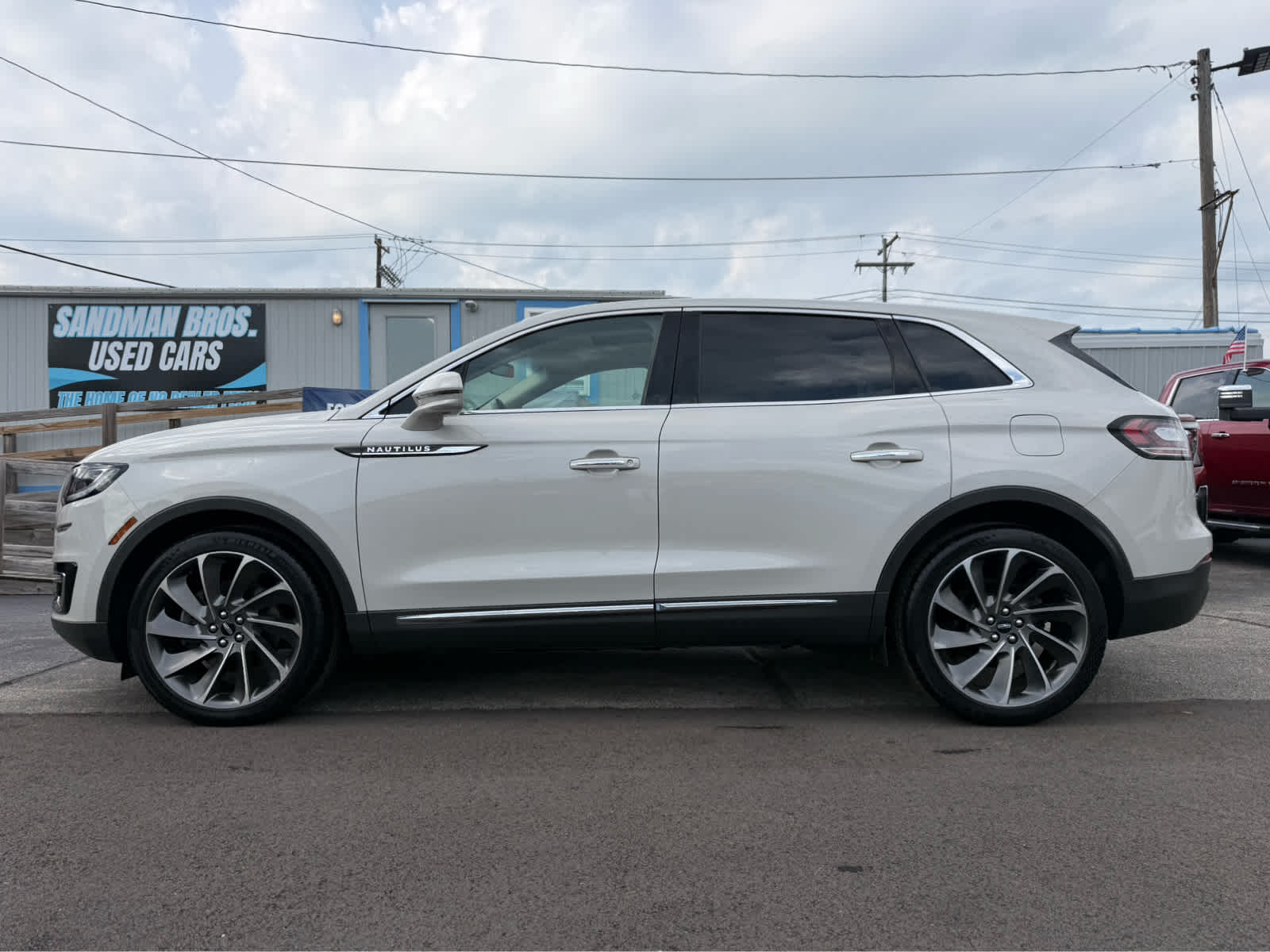 2019 Lincoln Nautilus Reserve