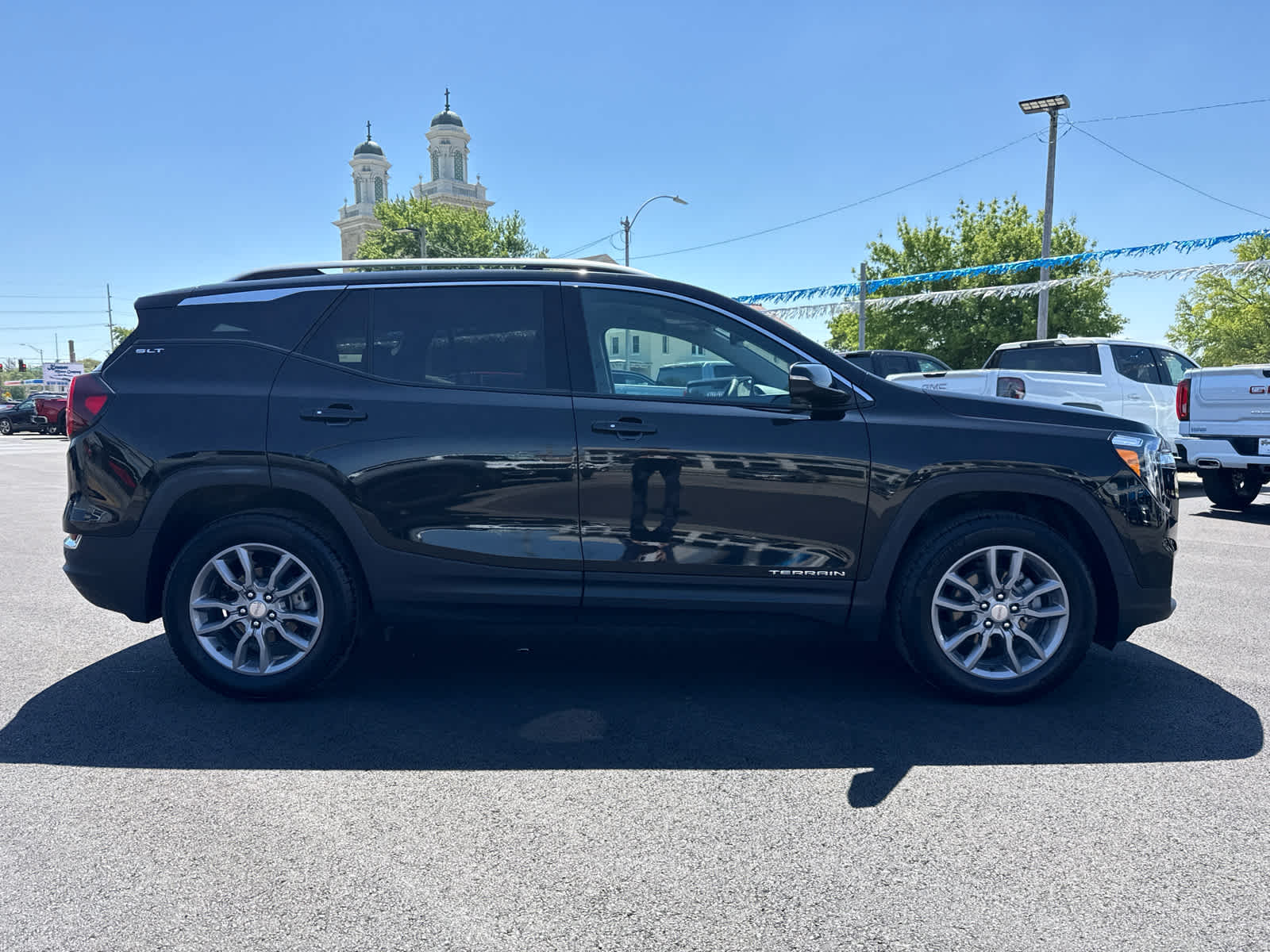 2024 GMC Terrain SLT