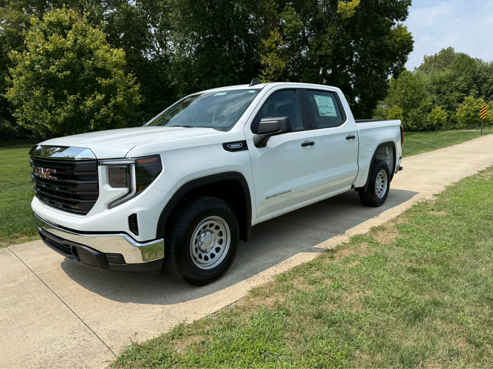 2026 GMC Sierra 1500 Pro