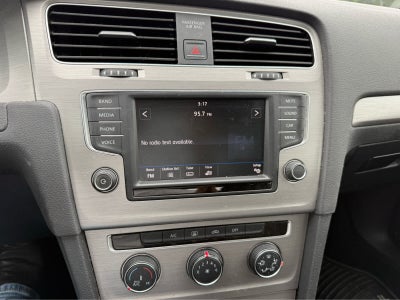 2017 Volkswagen Golf S