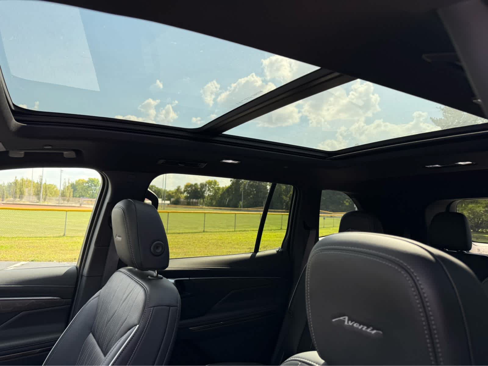 2025 Buick Enclave Avenir