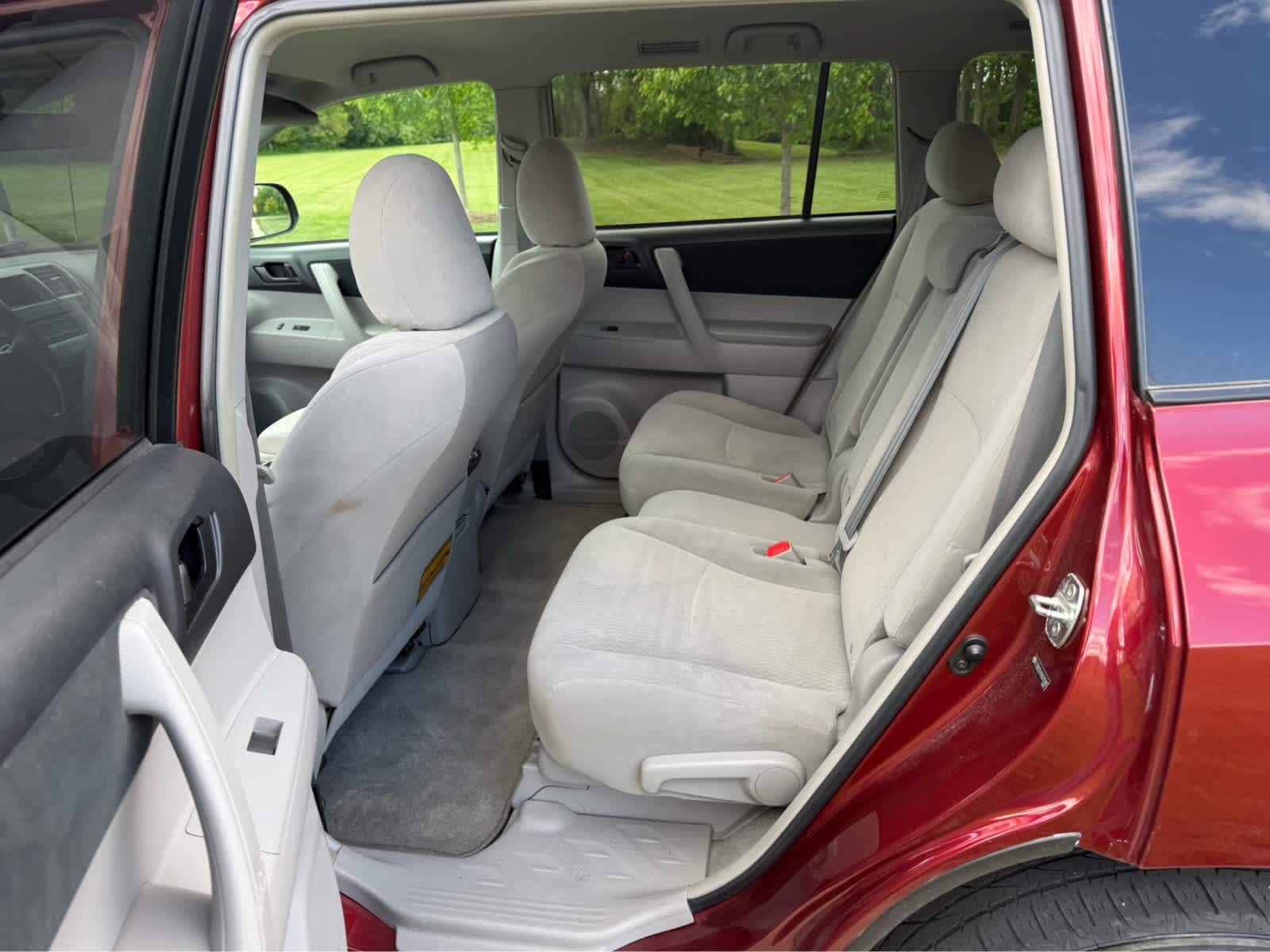2010 Toyota Highlander Base