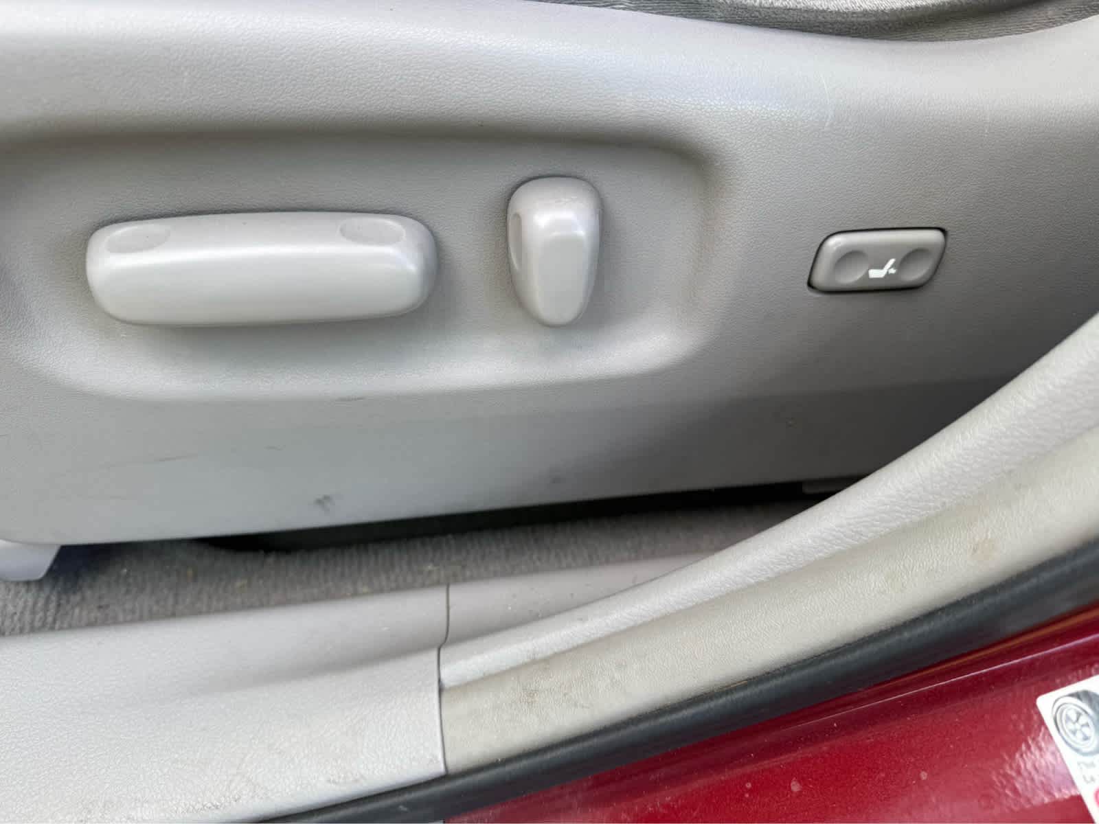 2010 Toyota Highlander Base