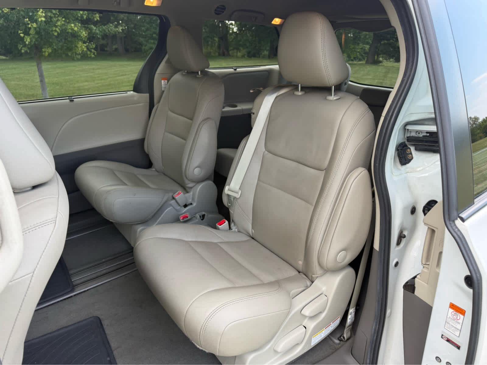 2020 Toyota Sienna XLE Auto Access Seat