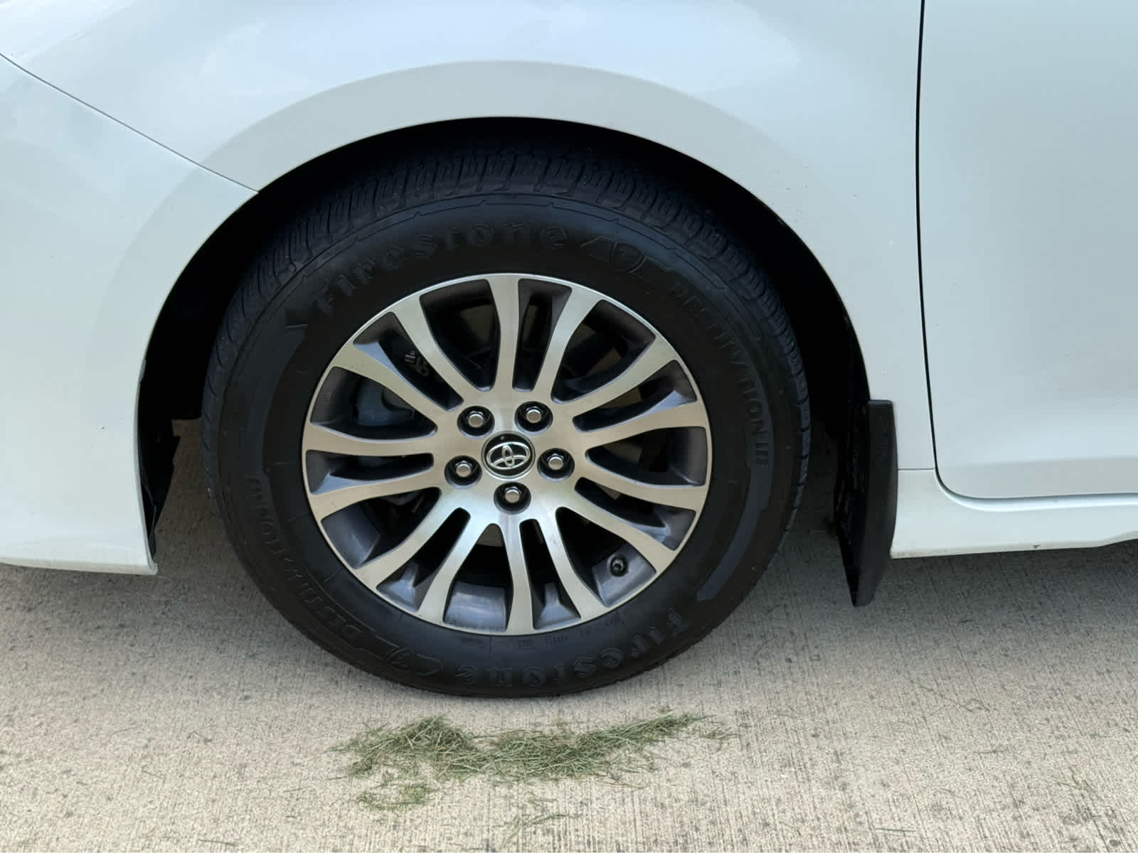 2020 Toyota Sienna XLE Auto Access Seat