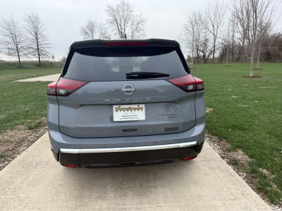 2025 Nissan Rogue Platinum