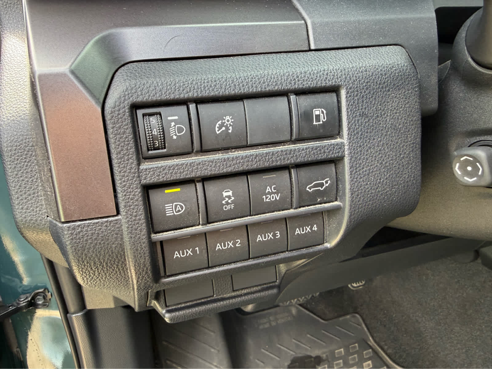 2025 Toyota 4Runner Hybrid TRD Off Road