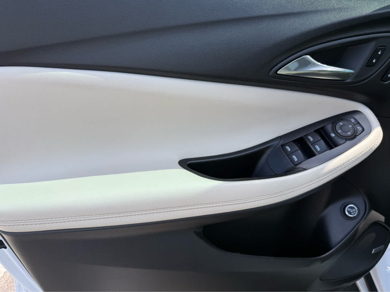 2025 Buick Encore GX Avenir