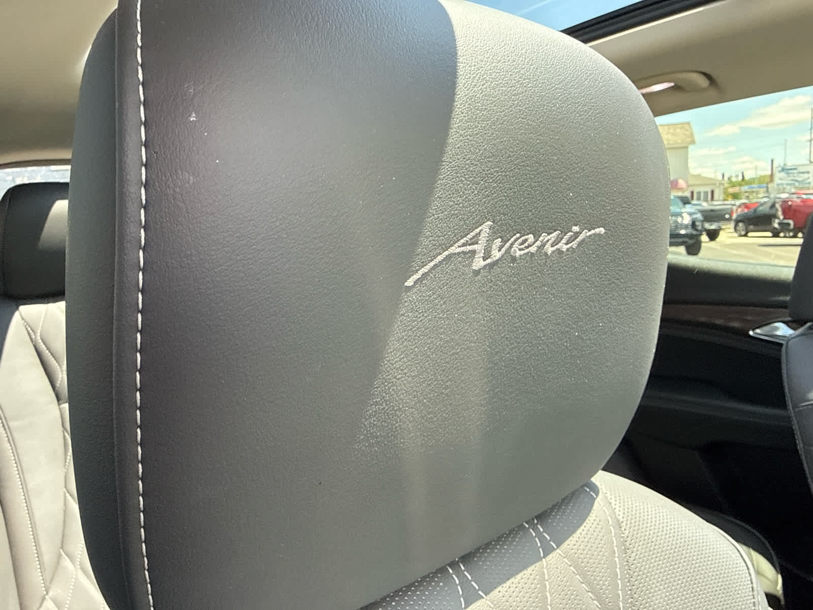 2023 Buick Envision Avenir