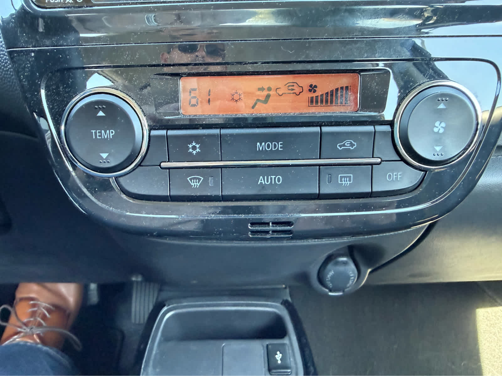 2024 Mitsubishi Mirage Black Edition