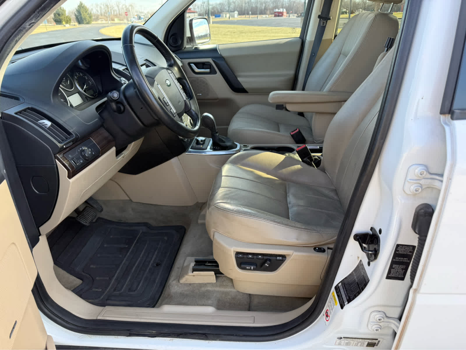 2011 Land Rover LR2 HSE