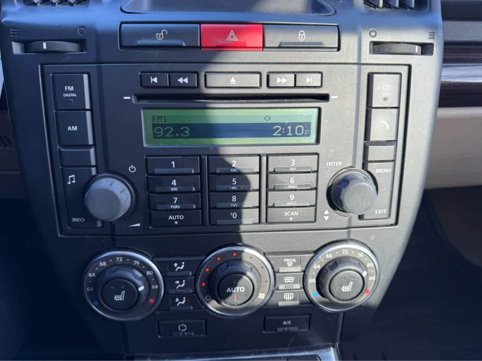 2011 Land Rover LR2 HSE