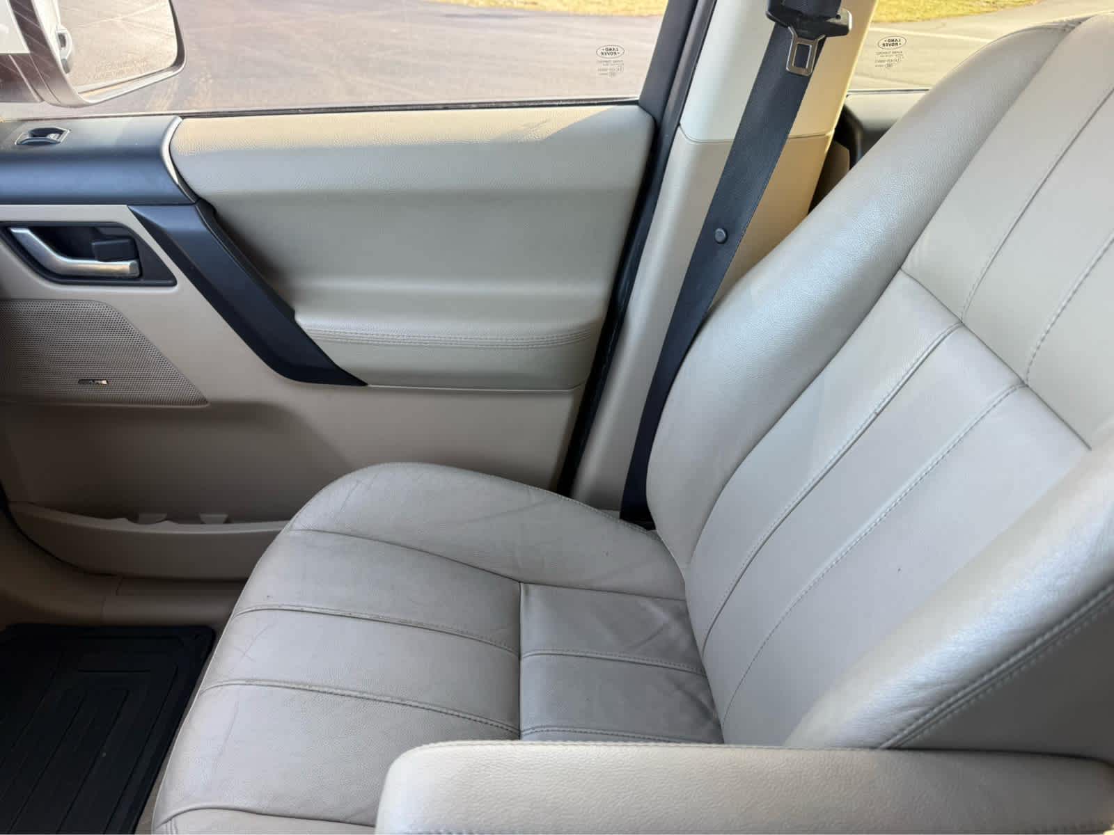 2011 Land Rover LR2 HSE